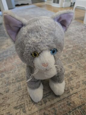 Build A Bear Promise Pet 14" Gray Striped Cat With Blue Green Multicolored Eyes
